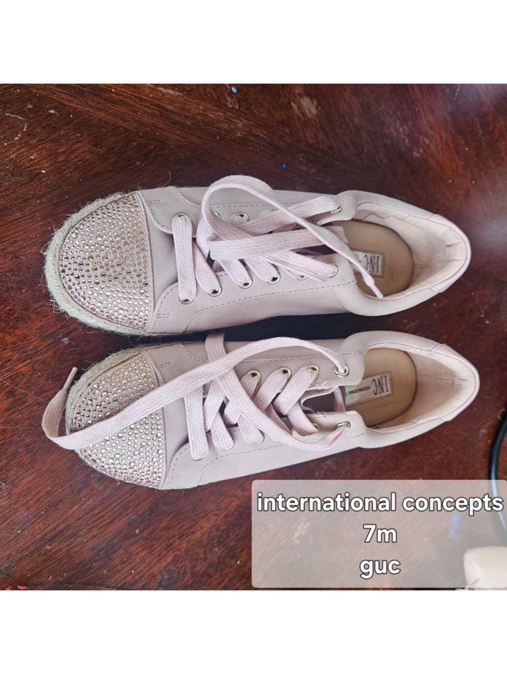 Womens shoes